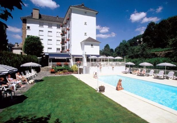 Hotel Beausejour Chaudes-Aigues Dış mekan fotoğraf
