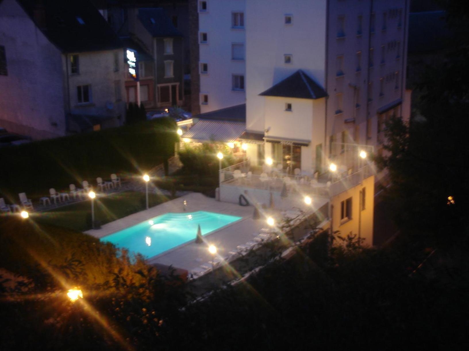 Hotel Beausejour Chaudes-Aigues Dış mekan fotoğraf