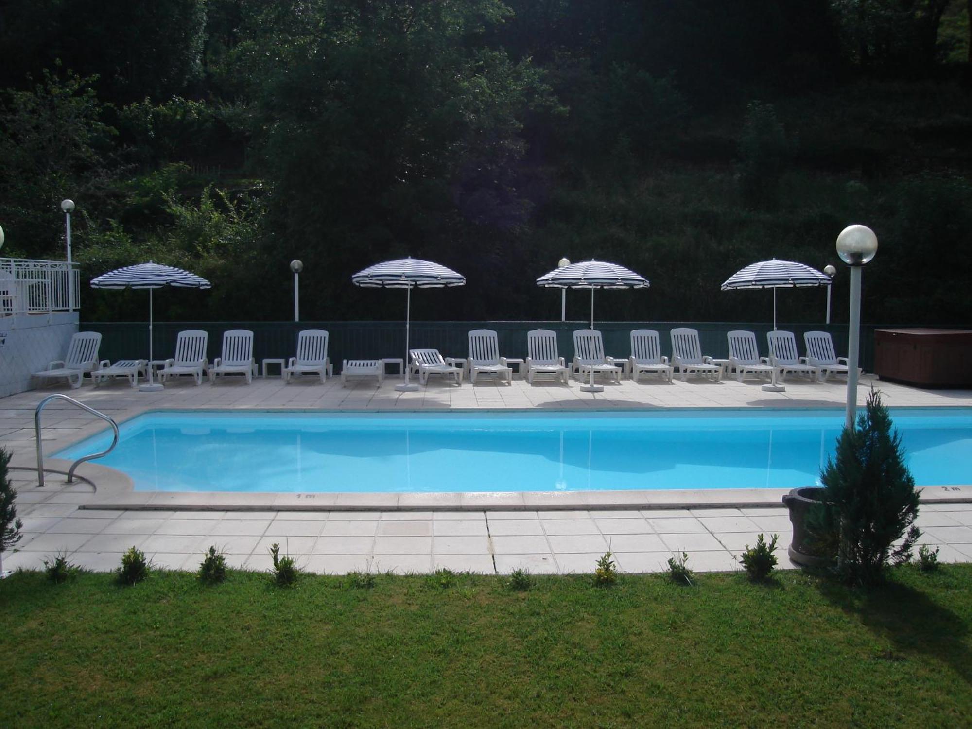 Hotel Beausejour Chaudes-Aigues Dış mekan fotoğraf